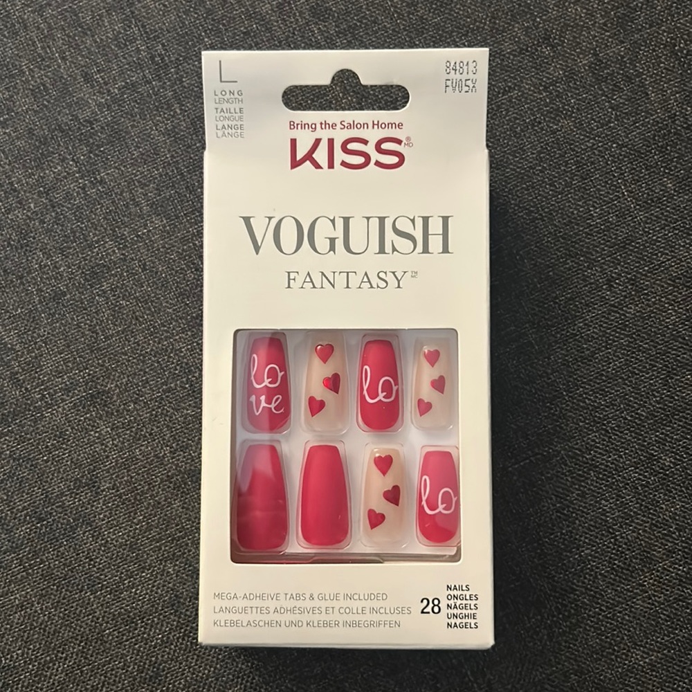 NWT Kiss Voguish Fantasy Long Length Valentine’s Day Theme Press-On Nails